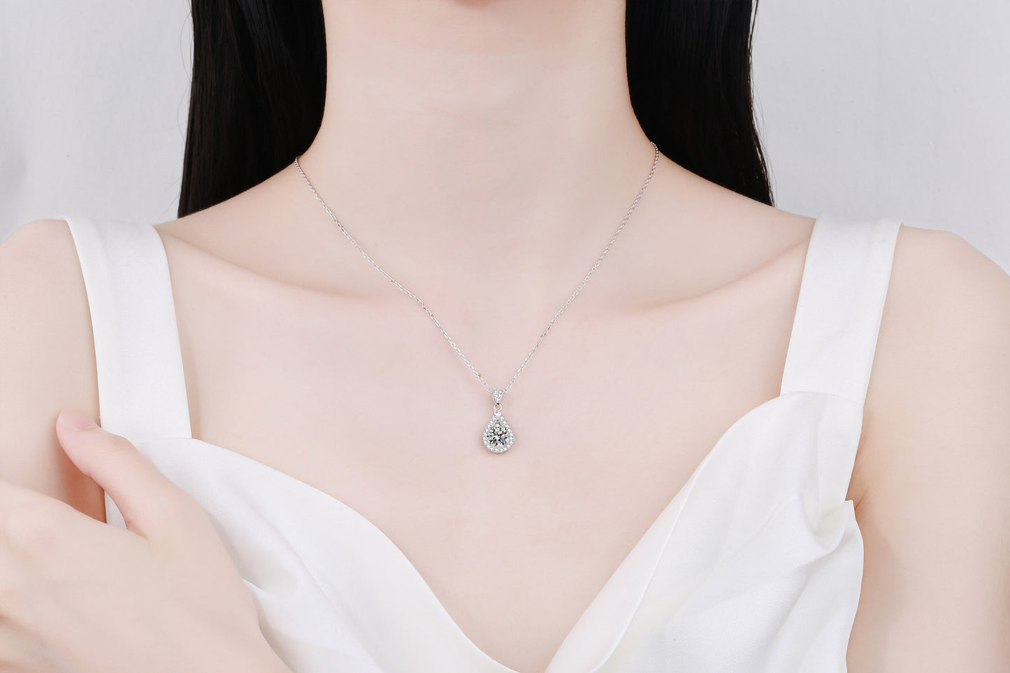 925 Sterling Silver Moissanite Zircon cable chain GRA Plating Inlay Water Droplets Pendant Necklace